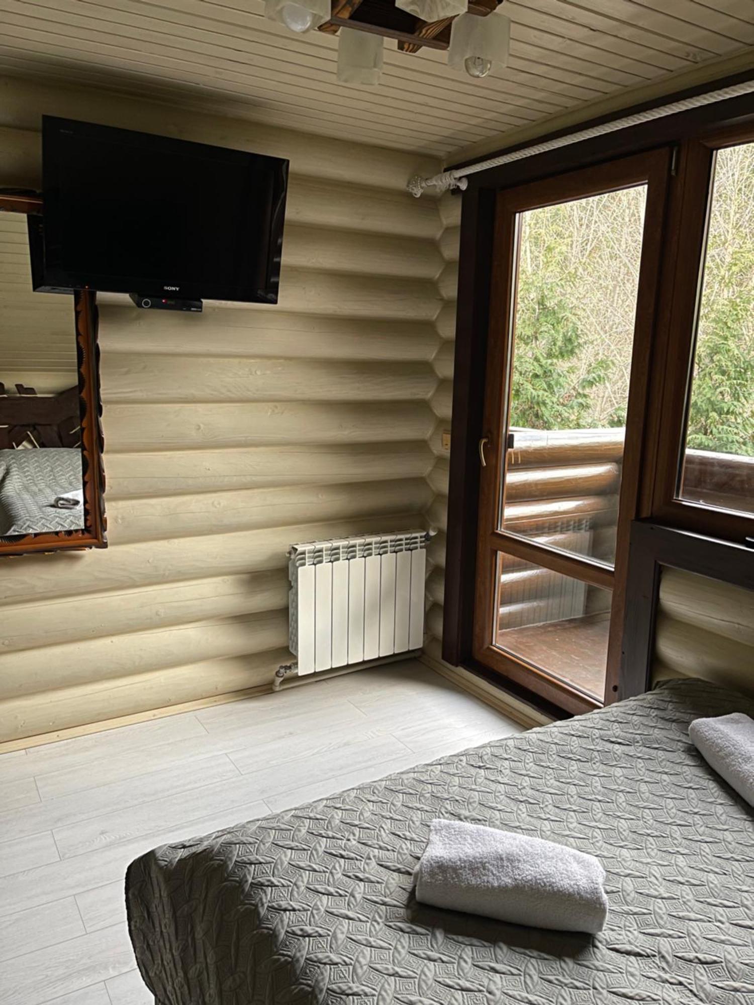 Goral Cottage In Myhove Eksteriør billede